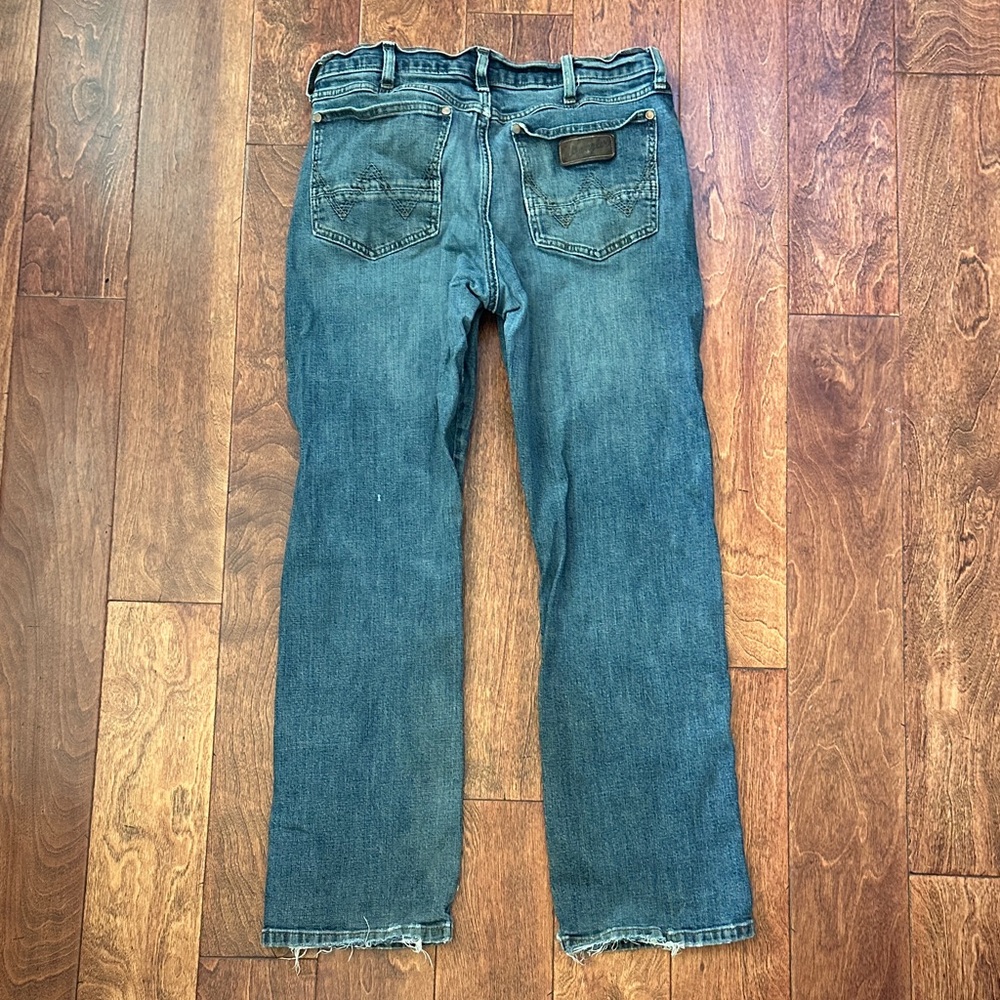 Men's retro wrangler relaxed Boot 31x32